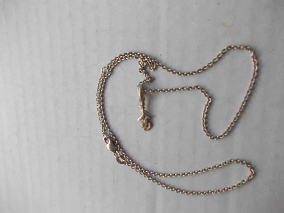 Lant si medalion pandantiv vechi din argint floare (1)