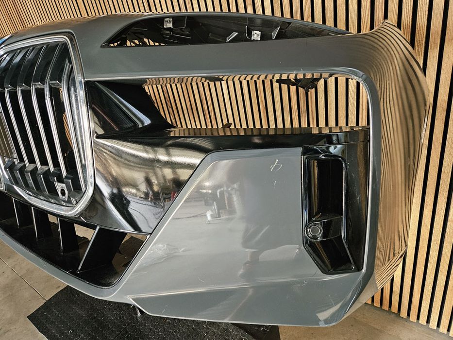 BMW seri 7 I7 2022/2025 G70 M-pachet bara fata BF3567