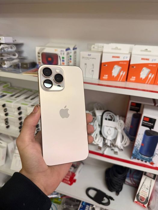 Iphone 16 pro max 256 gb 97 % 250 sikl