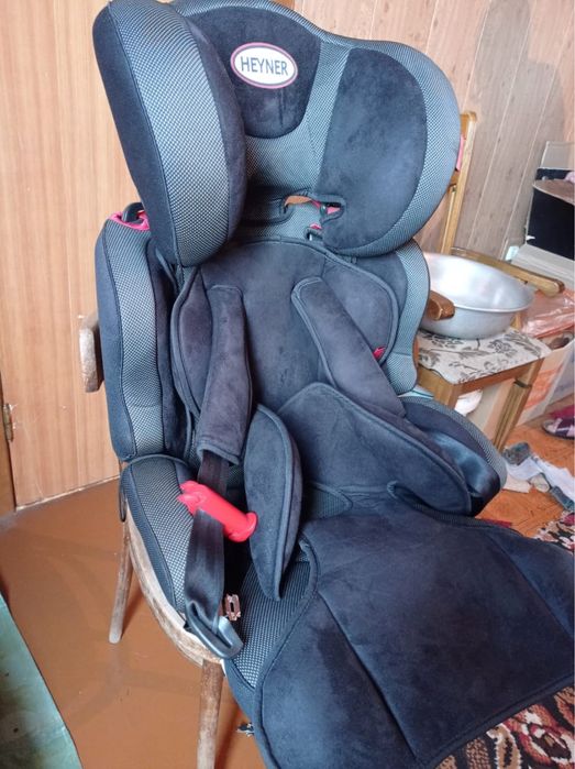 Продам Автокресло