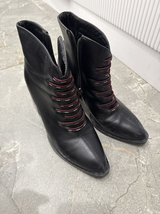 Продам обувь ботильоны