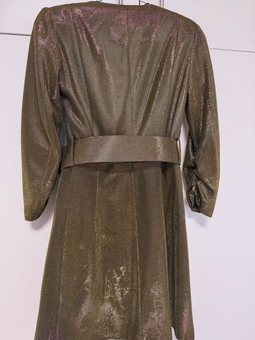 Парти рокля с метален ефект