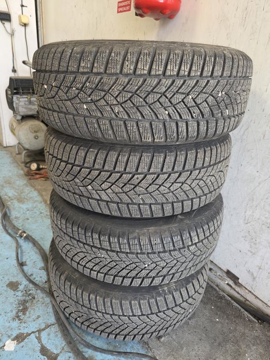 15" OZ 4x100 със зимни гуми