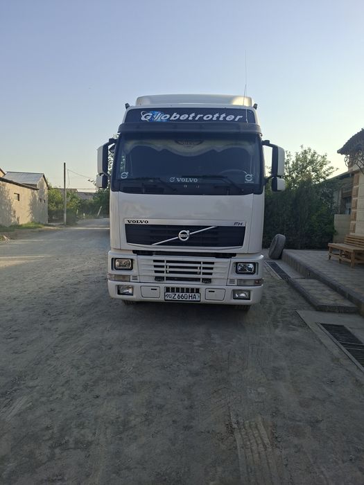 Volvo   F12  420