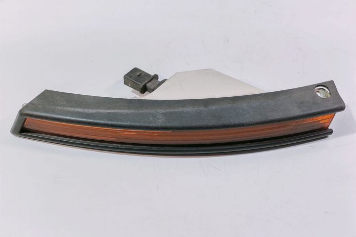 Semnalizare  cu ornament stanga 3C0953041J Volkswagen VW Passat B6