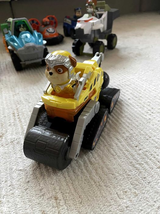 Пес Патрул / Paw Patrol кучета Chase,Marshal,Sky, Ruble,Tracker,Roki