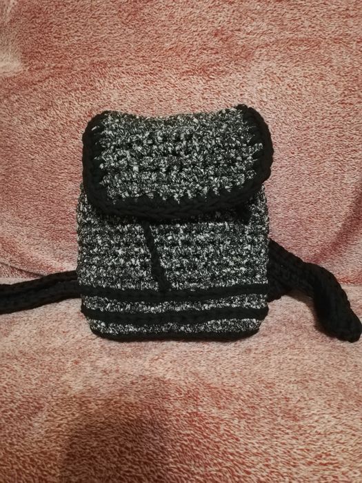 Ръчно плетена раница