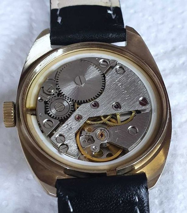 Ceas Mecanic Raketa Cu Data