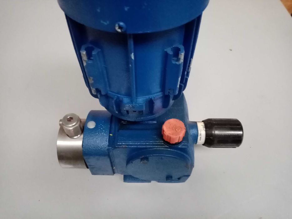 Pompă dozare ProCam DS15 SPX Bran+Luebbe cu Motor Cantoni 0.37kW