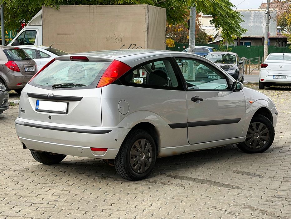 Ford Focus/1.6 Benzina/599€