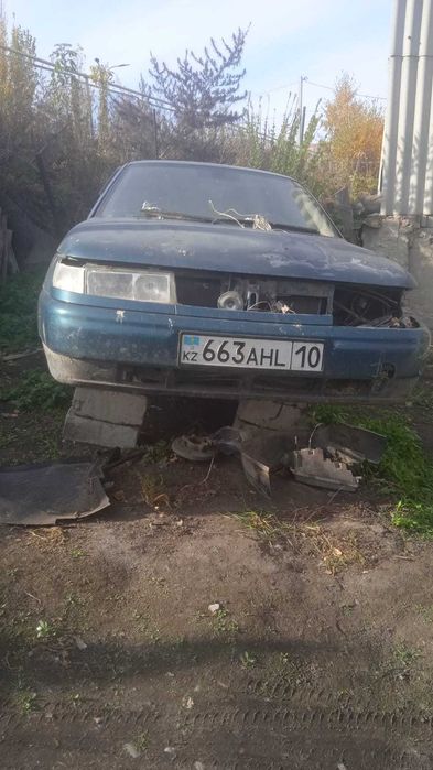 Продам ваз 2121 на запчасти