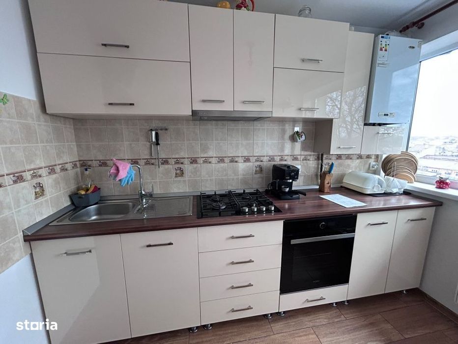 Apartament 2 camere Renovat Total, zona Garii. Suprafata 48mp.