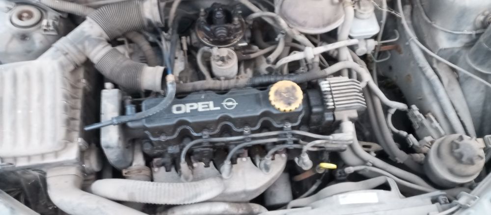 Опел Корса 1.2 бензин