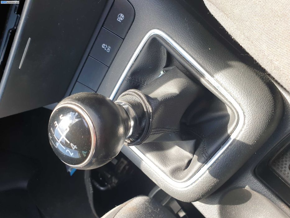 Nuca cu Manson Piele Maneta Schimbator Viteze Volkswagen Golf 6 Plus 2008 - 2014 [K5497]