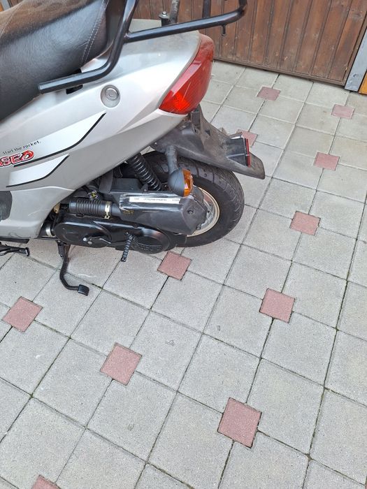 Vând scuter Rieju 49 cm