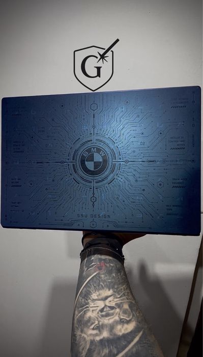 Laptop BMW Personalizat