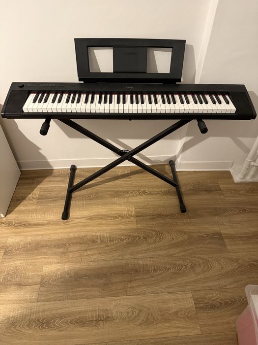 Yamaha NP-32B Piaggero