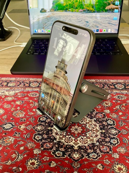 iPhone 15 Pro 128 GB – Natural Titanium