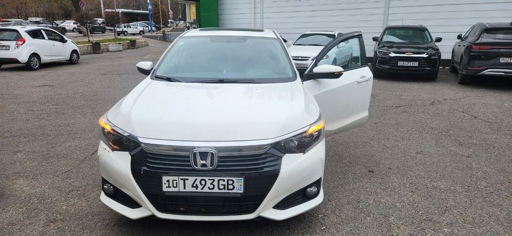 Срочно продается HONDA