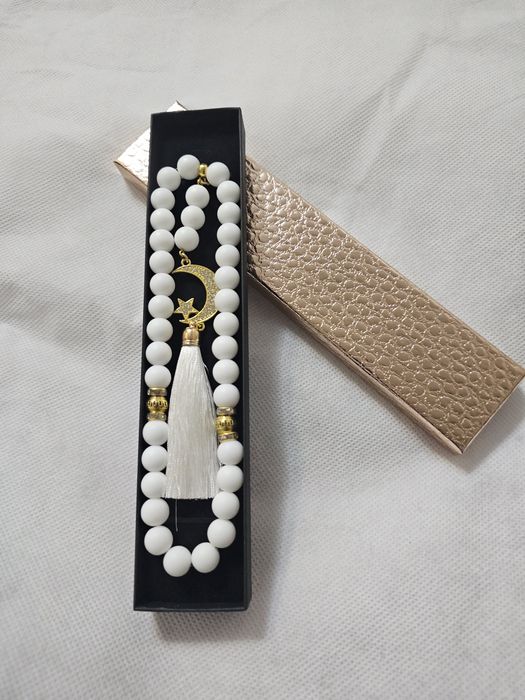 Украшение в национальном стиле