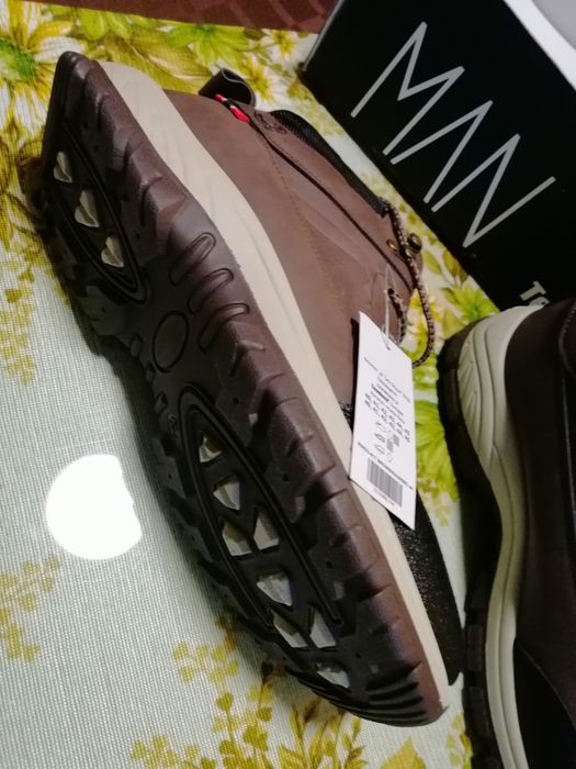 Продавам мъжки обувки