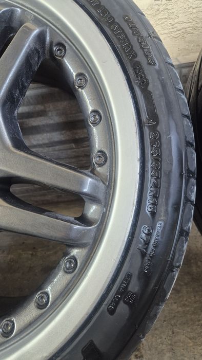 Продам диски с шинами р18