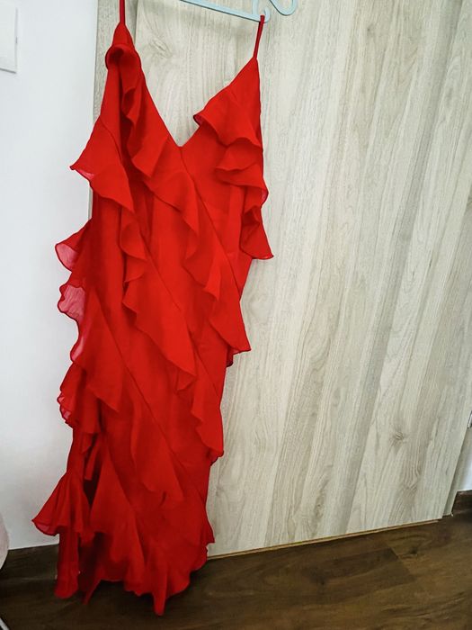 Rochie de searǎ,BSB,purtatǎ o singurǎ datǎ