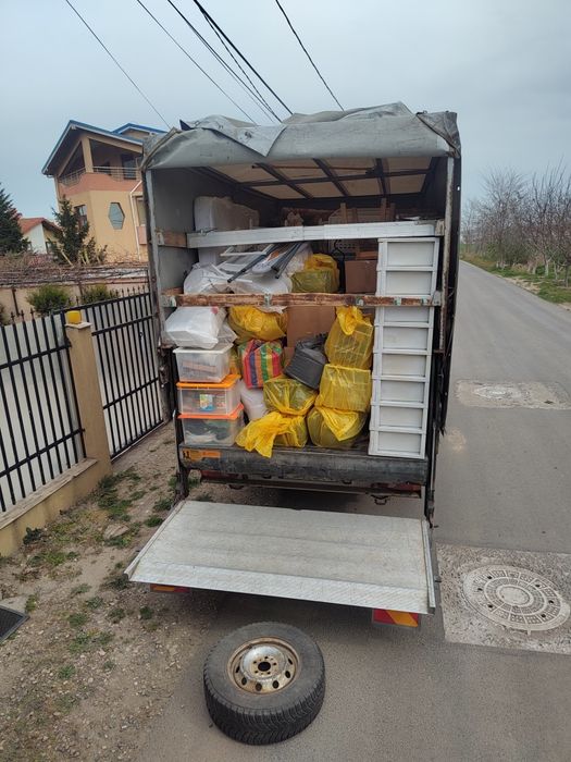 Transport și manipulare marfa cu lift și liza mutari debarasari mobila