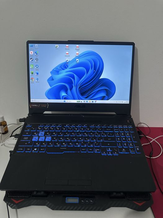 Нотбук Asus  сатылады