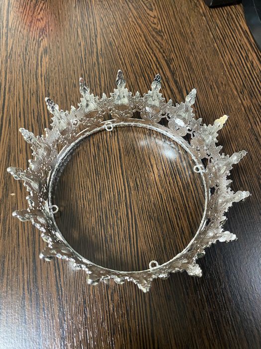 Coroana pt tort din metal