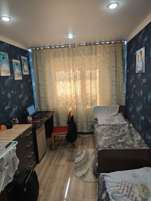 Продам 3 комн.кв, 1/5, Абая 39