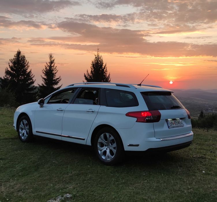 Vând Citroen C5 2.0 140cp 2015 230.000km