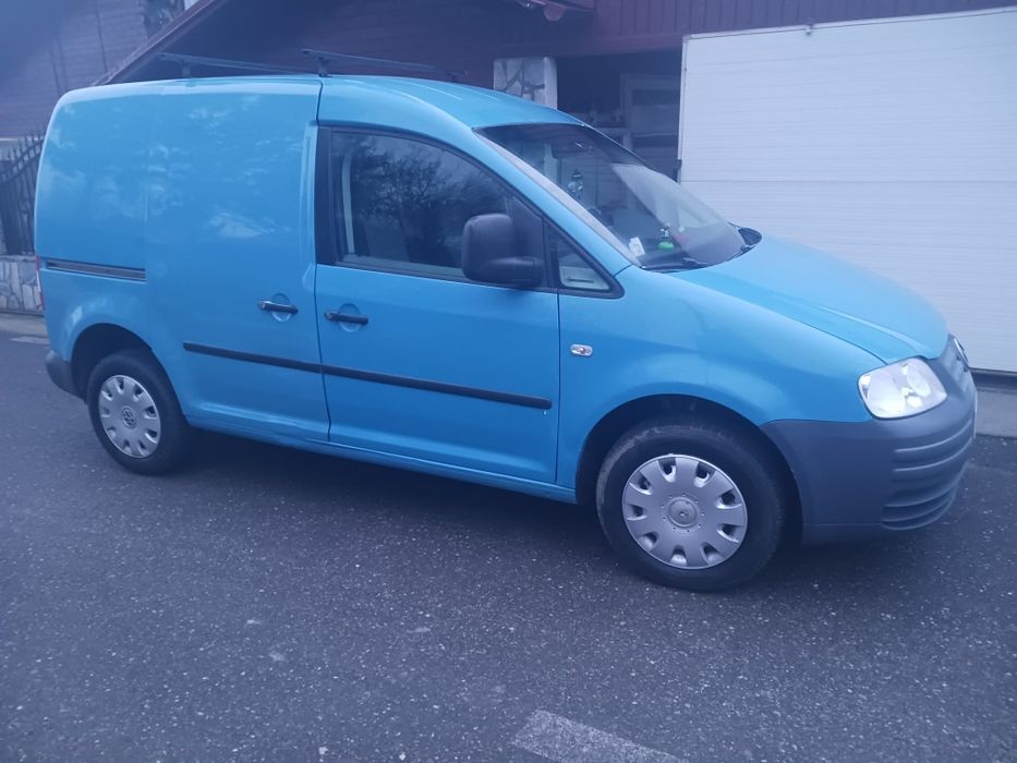 Vw caddy an 2010 ,diesel 1,9 cu 105 cai, 270 mi reali, f buna