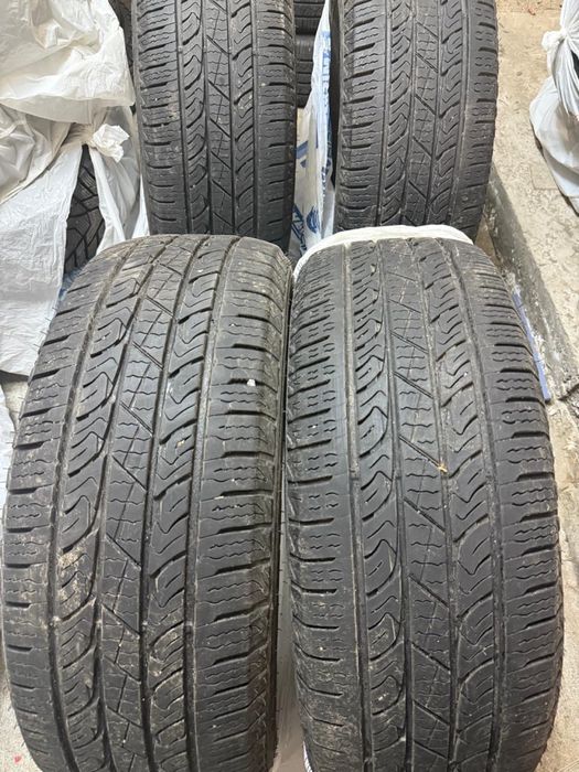 Продам резину 285/65/17