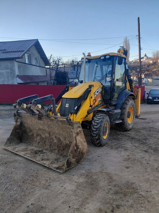 Buldoexcavator de închiriat!