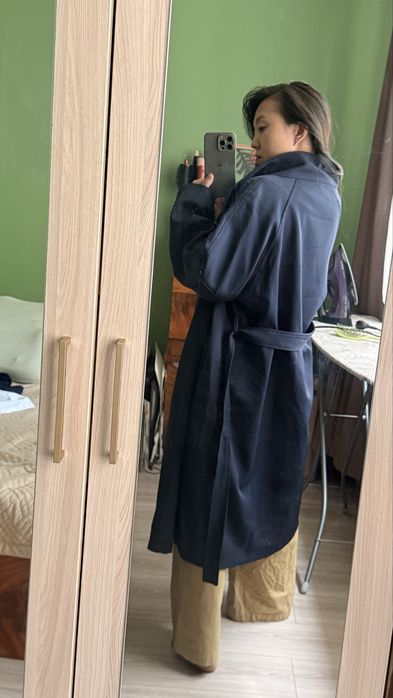 Синий тренч, ветрозащитный плащ