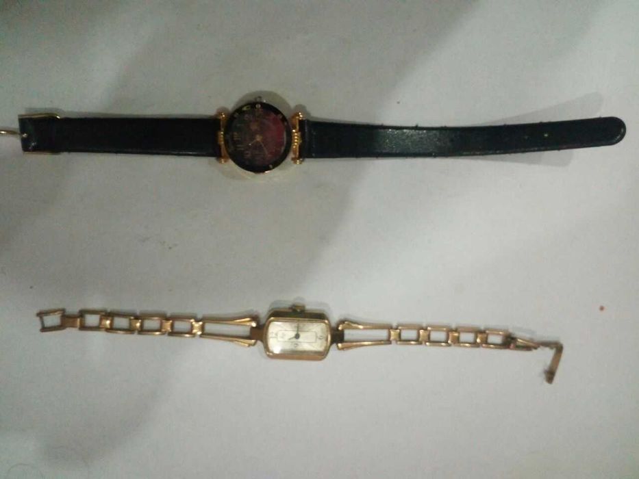Продаю часы механические Маяк и наручные
