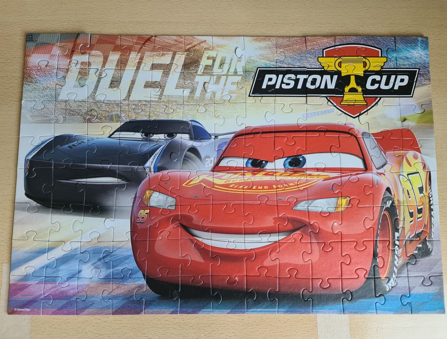 Колите Cars 3 пъзел