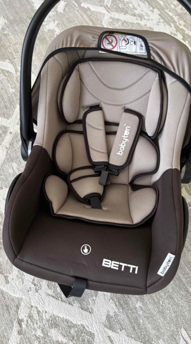 Продам автокресло