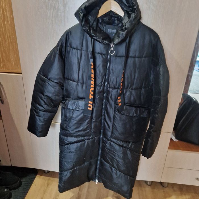 Продам зимнюю куртку