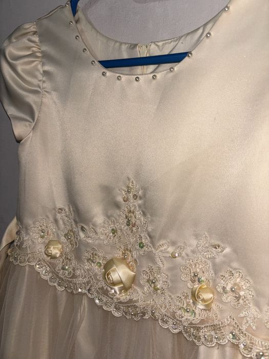 Праздничное детское платье.рост 135-150