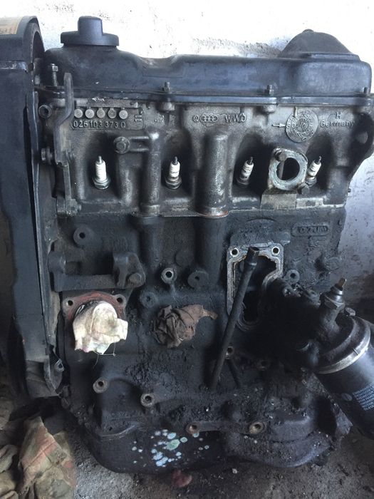 Продам запчасти ауди 100