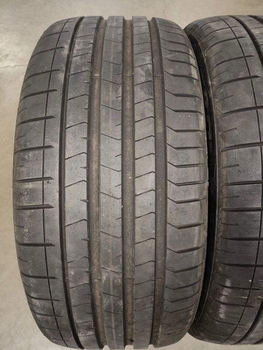 285/35/R23+325/30/R23 Pirelli P Zero PZ4