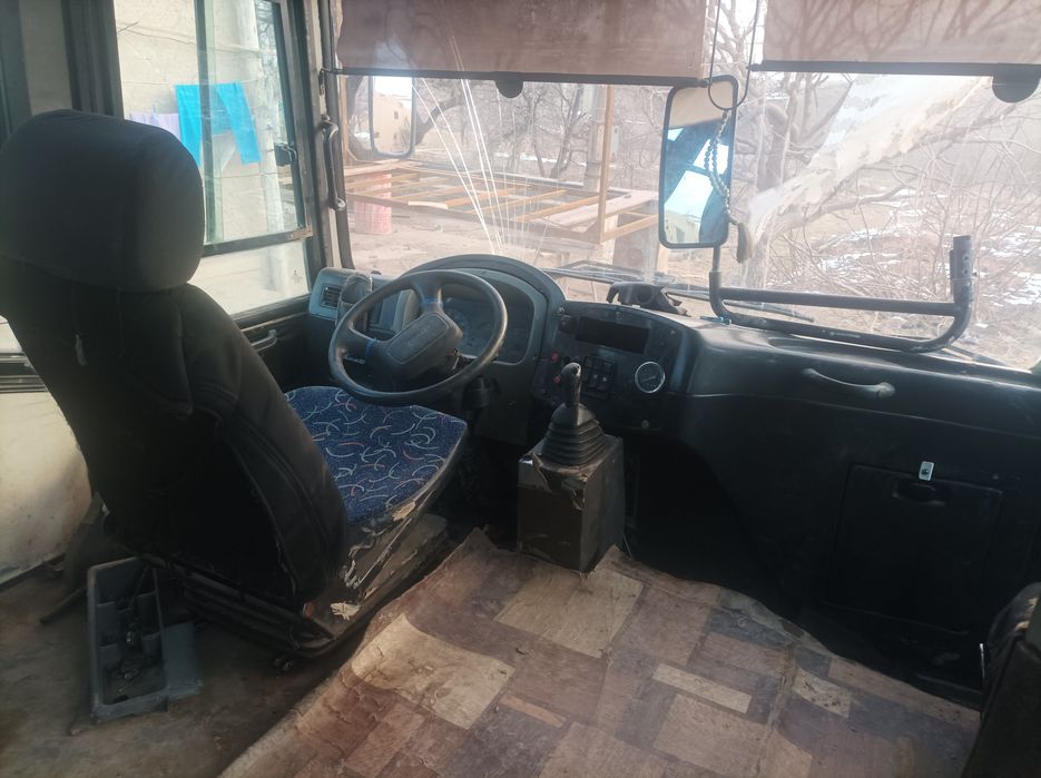 Isuzi saloni sedinalari bilan zoʻr holatda sotiladi np21mestalik