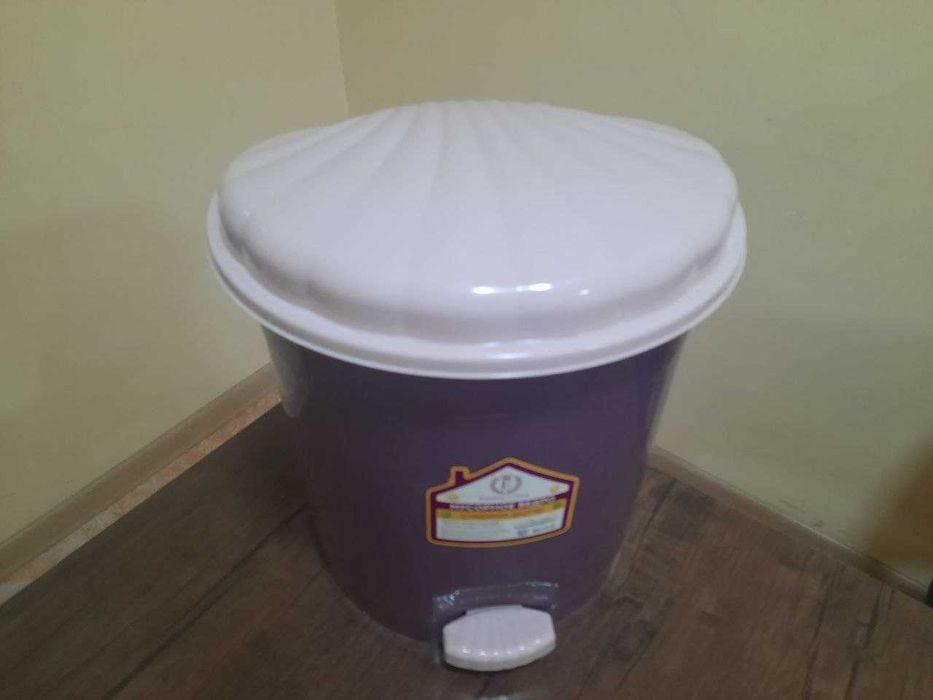 Продаем мусорное ведро - урна с педалью ; Ahlat quti, мусор челак