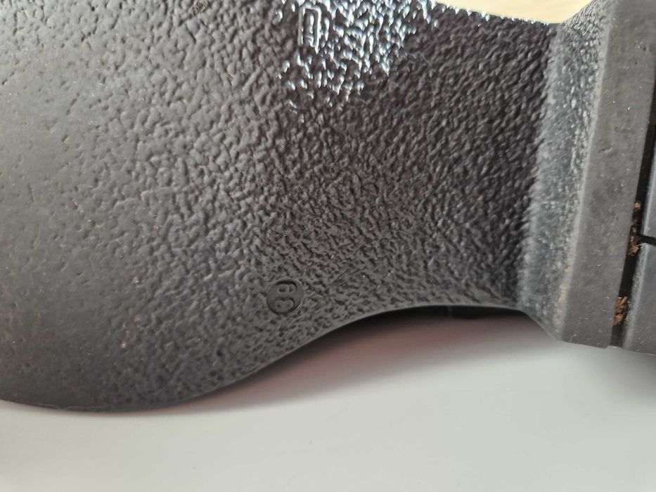 Cizme de piele, îmblănite, măr.39