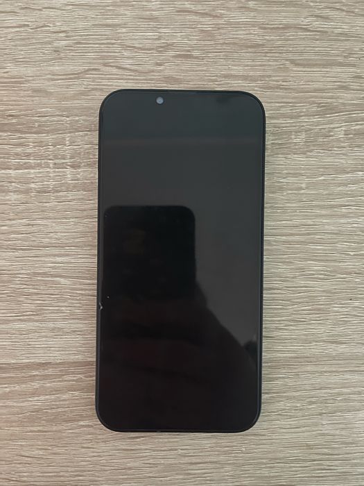 Продам айфон 13 в отличном состоянии