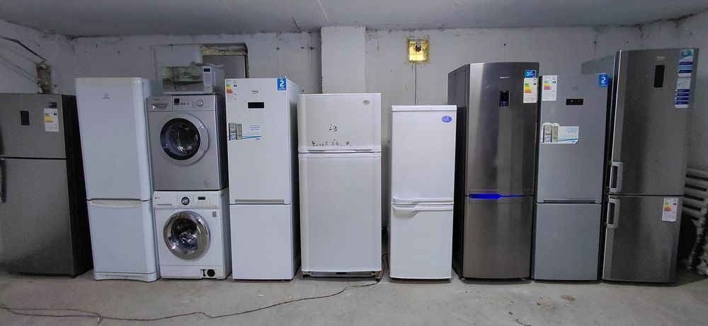 Холодильник рабочи