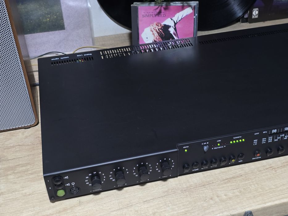 Receiver BRAUN studio system RA1 analog, hifi stereo ,amplituner ,boxe