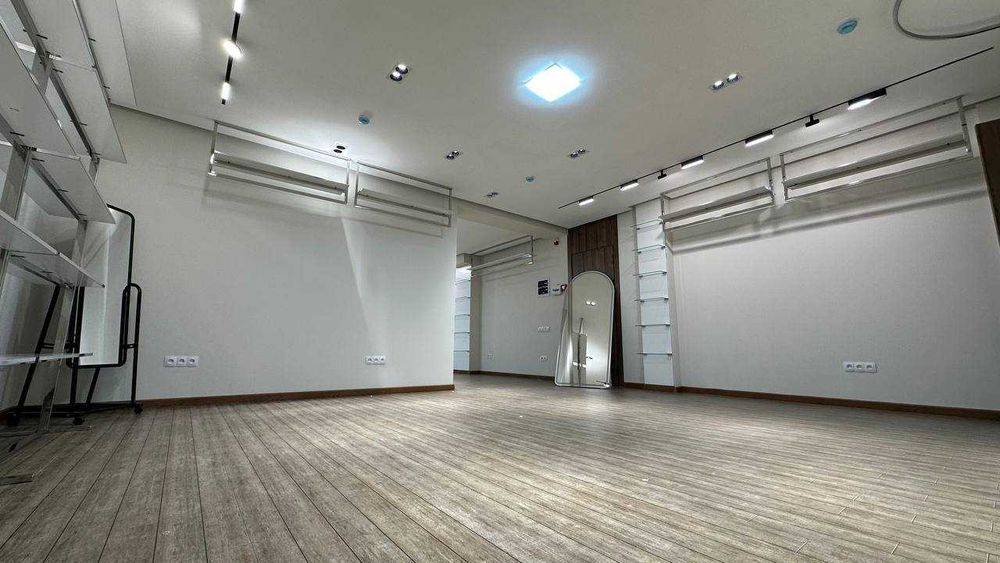 Ц 1 Срочно 98 кв.м по кадастру Нежилое Экопарк 64 школа